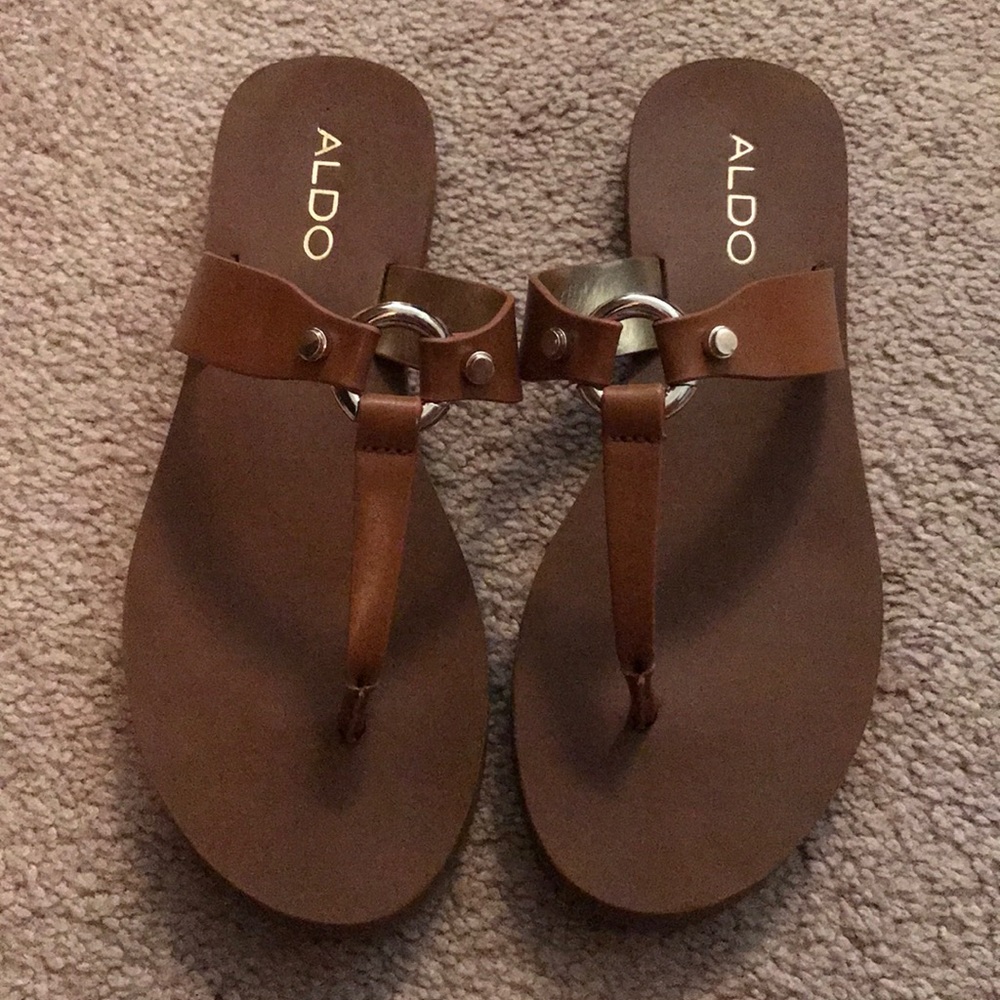 Aldo // Flip Flops